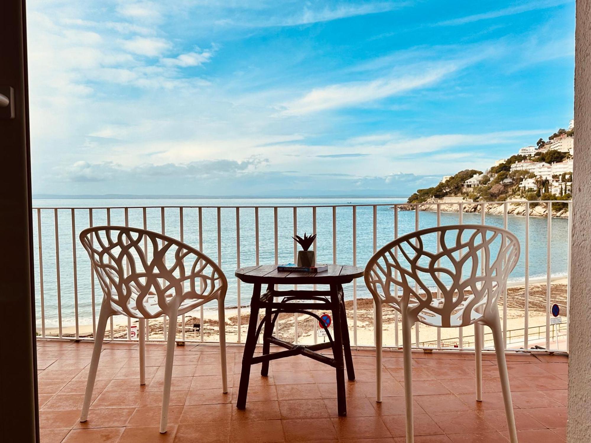 Global Immo 3343 Villa Catherine Roses Bagian luar foto
